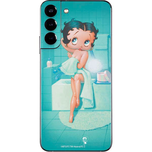 Betty Boop Bathing Galaxy S22 Plus Skin
